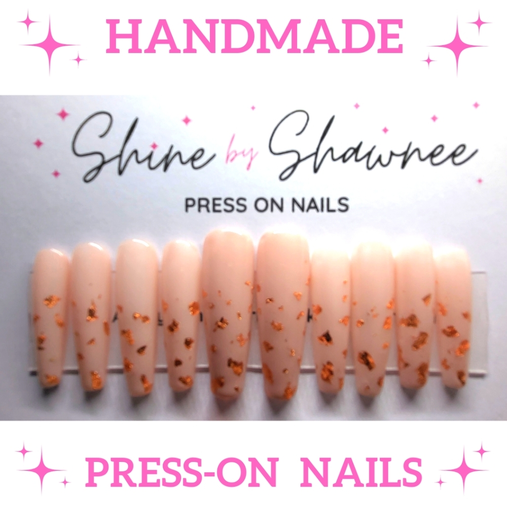 Handmade Luxury Press-On Nails | Sturdy & Reusable | CAPPUCCINO